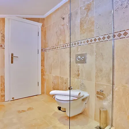 Luxury Close To The *