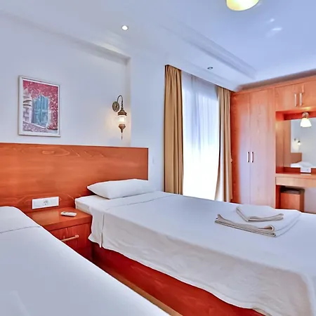Villa Luxury Close To The 7884