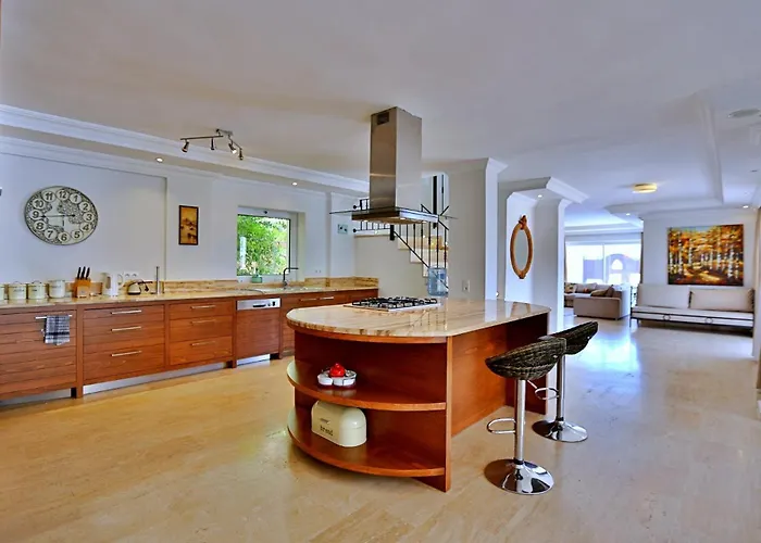 Luxury Close To The 别墅 卡尔坎