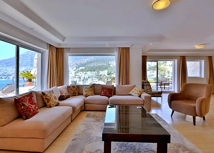 别墅 Luxury Close To The 卡尔坎