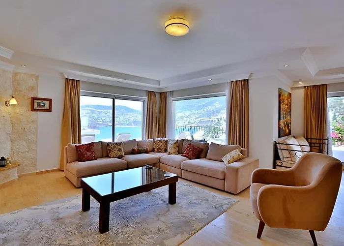 فيلة Luxury Close To The